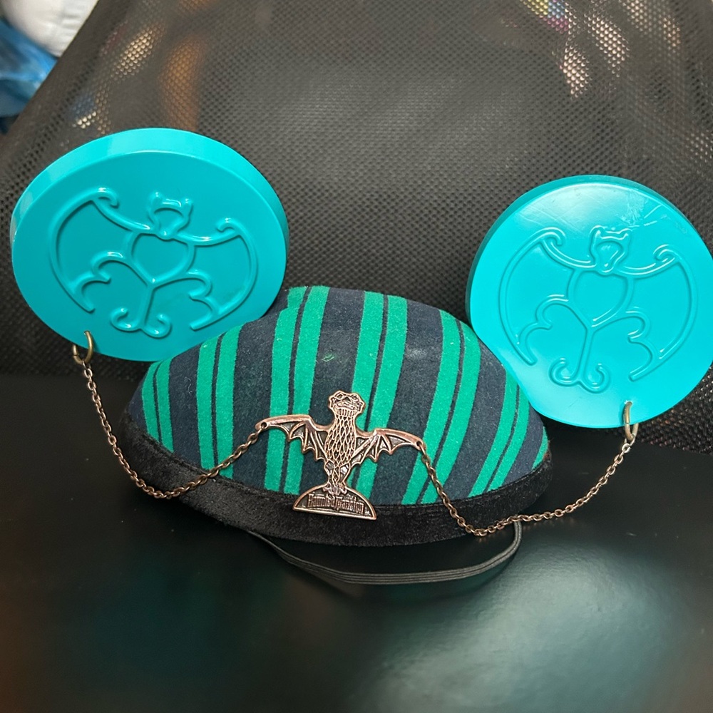 Vintage DISNEY HAUNTED MANSION BAT STANCHION Mickey Mouse Ears RARE Collectible